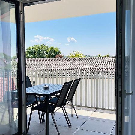 Amao-Sepia I 86Qm I King-Size Beds I Netflix I Privat Balcony I Free Parking I Near Europapark Apartment ไรห์นเฮาเซน ภายนอก รูปภาพ