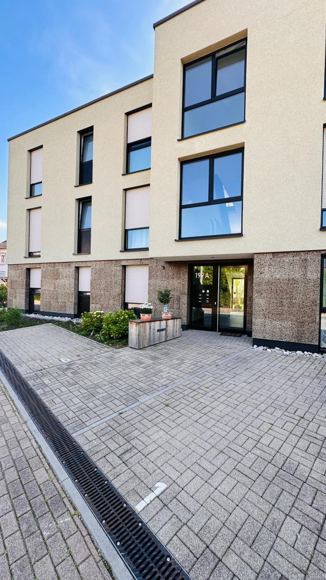 Amao-Sepia I 86Qm I King-Size Beds I Netflix I Privat Balcony I Free Parking I Near Europapark Apartment ไรห์นเฮาเซน ภายนอก รูปภาพ